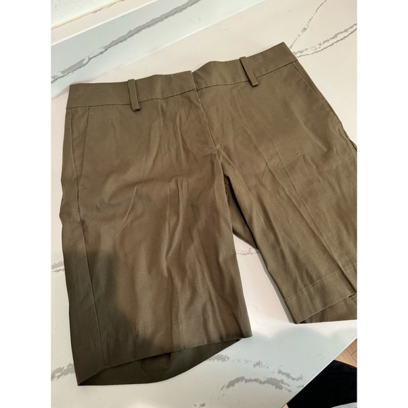 NWT Ann Taylor The 10" Short Olive Green Size 8 - Picture 4 of 7